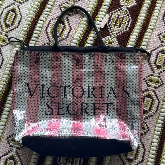 Victoria's Secret Handbags - Victoria’s Secret sequin tote